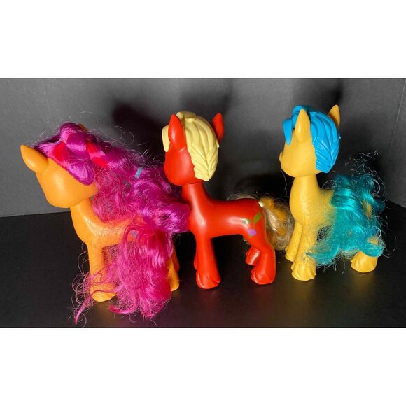 Lot of 3 My Little Pony Shining Adventures Deputy Sprout Hitch Sunny Figures - Picture 3 of 10